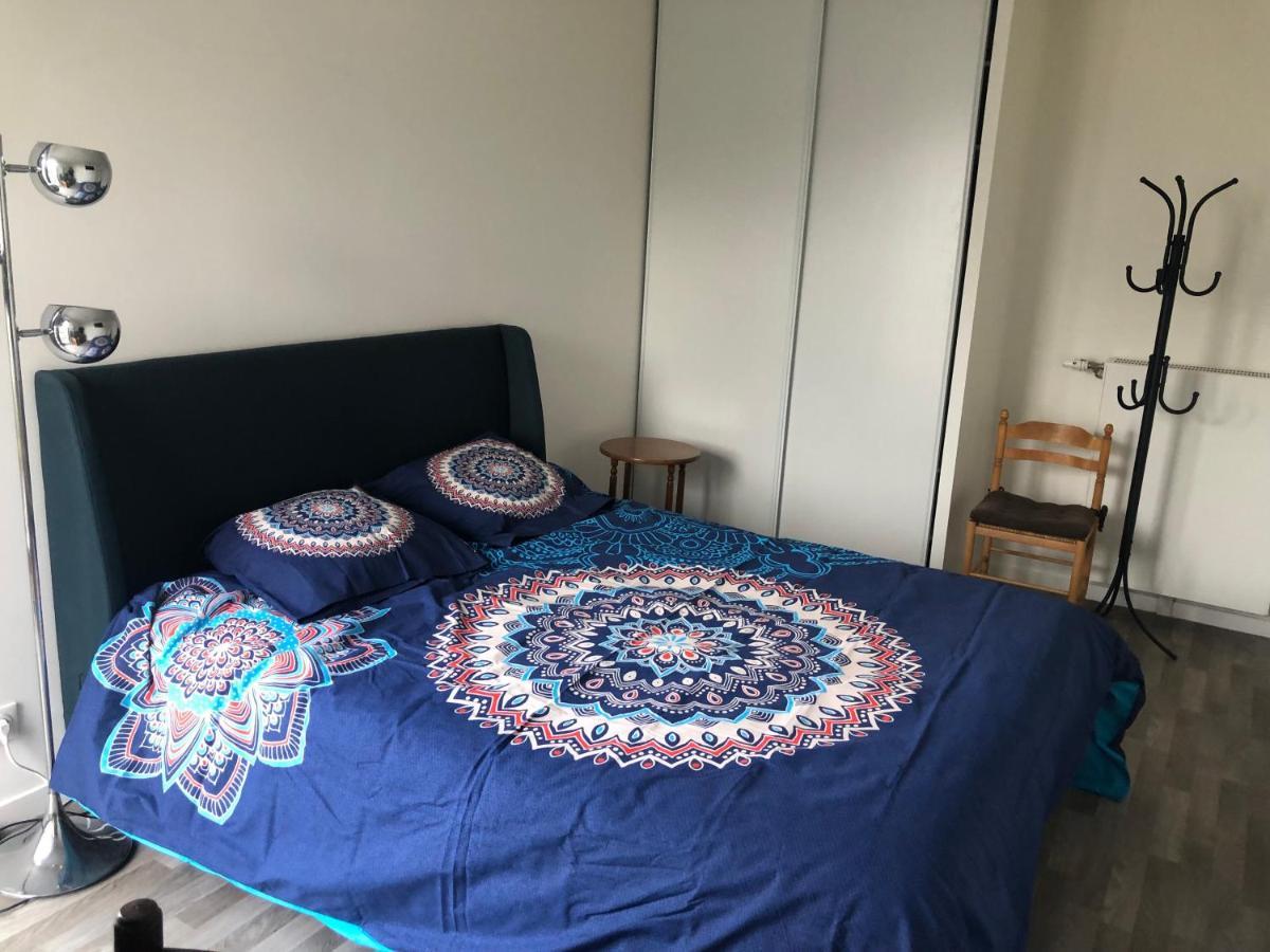 Grande Chambre 14 M2 Avec Salle De Bain Privative A Nanterre Prefecture Proche La Defense Arena Campus Sncf Et Paris المظهر الخارجي الصورة