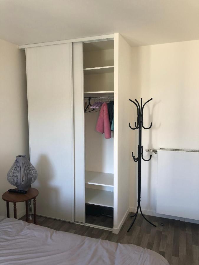 Grande Chambre 14 M2 Avec Salle De Bain Privative A Nanterre Prefecture Proche La Defense Arena Campus Sncf Et Paris المظهر الخارجي الصورة