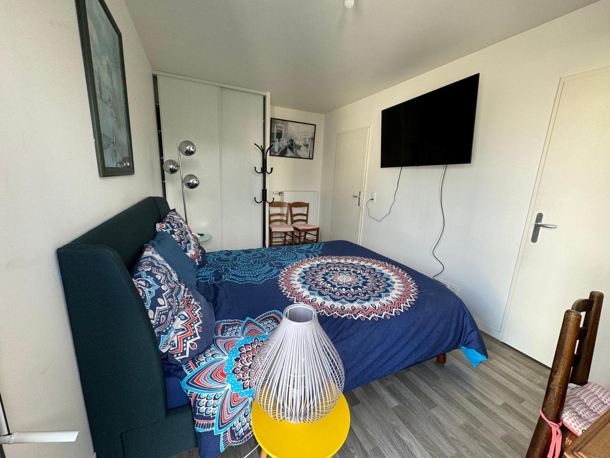 Grande Chambre 14 M2 Avec Salle De Bain Privative A Nanterre Prefecture Proche La Defense Arena Campus Sncf Et Paris المظهر الخارجي الصورة