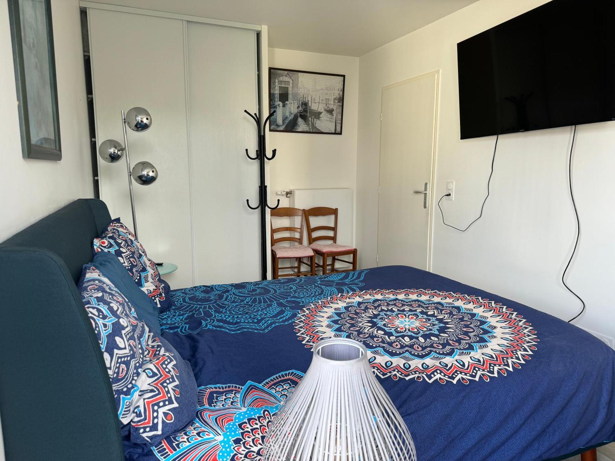 Grande Chambre 14 M2 Avec Salle De Bain Privative A Nanterre Prefecture Proche La Defense Arena Campus Sncf Et Paris المظهر الخارجي الصورة